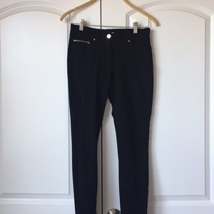 5 pocket black jeggings